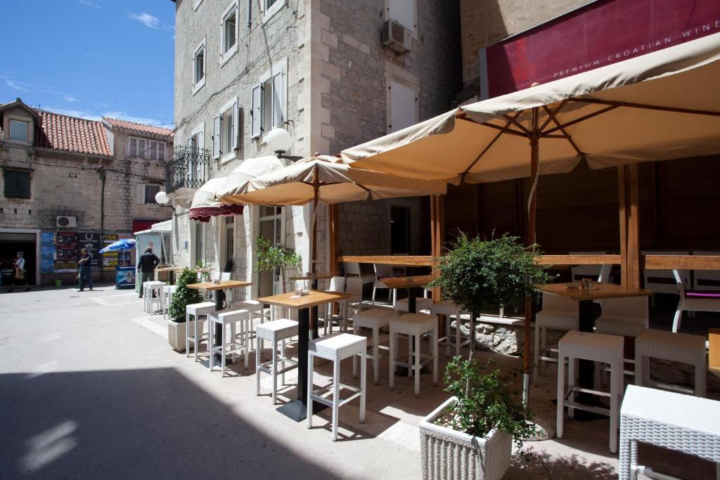 Split Theatre Apartments Chambre photo